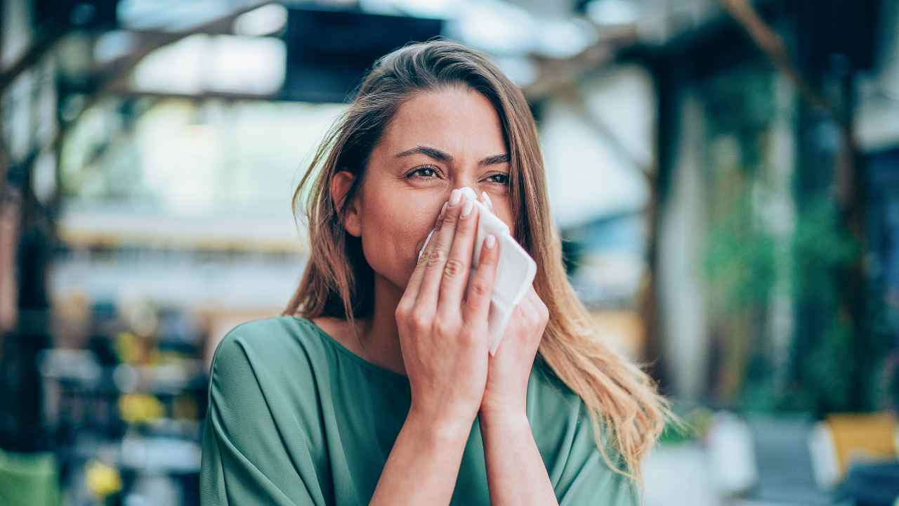 Pollen Wars Can Seasonal Allergies Cause Skin Breakouts?
