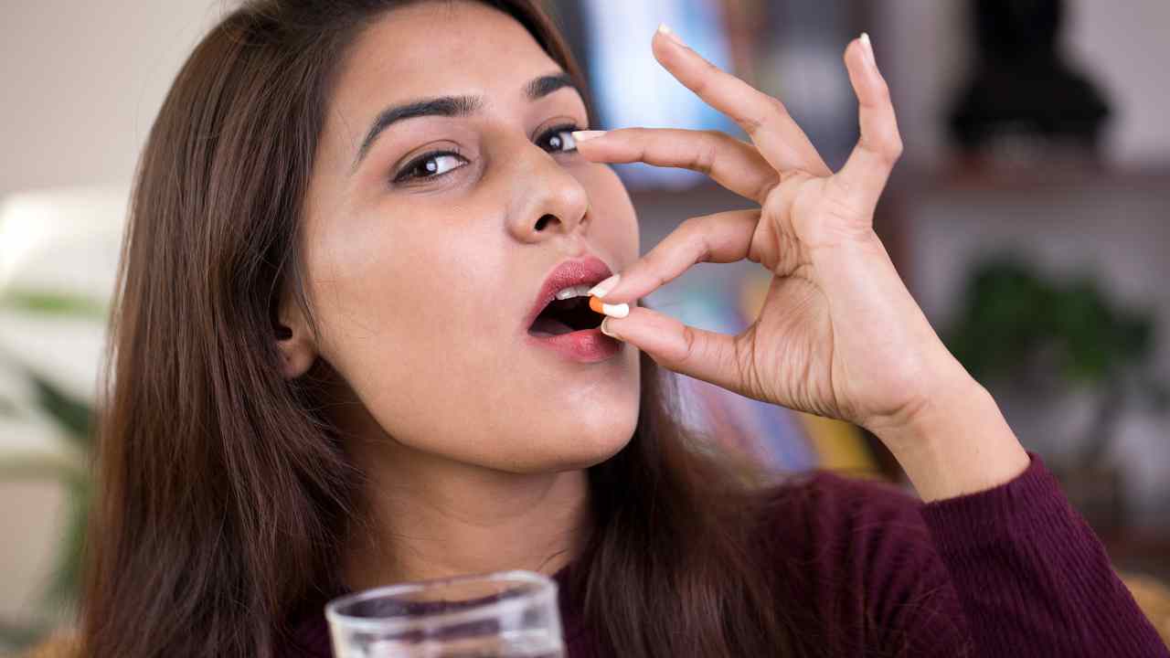 The Best Antibiotic for Acne and How it Battles Bacteria!