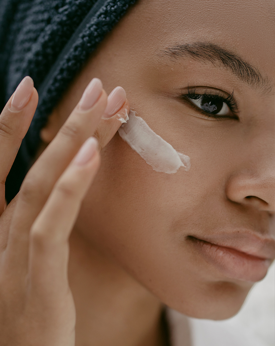 how to apply makeup primer