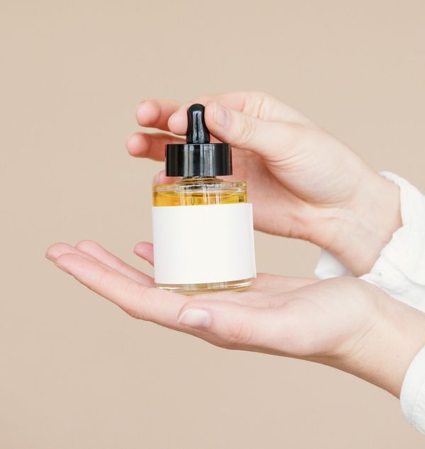 Does Rosehip Oil Clog Pores? Here's What Science Says!